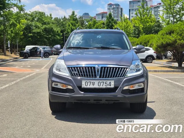 KGM Rexton 2015 thumb 6
