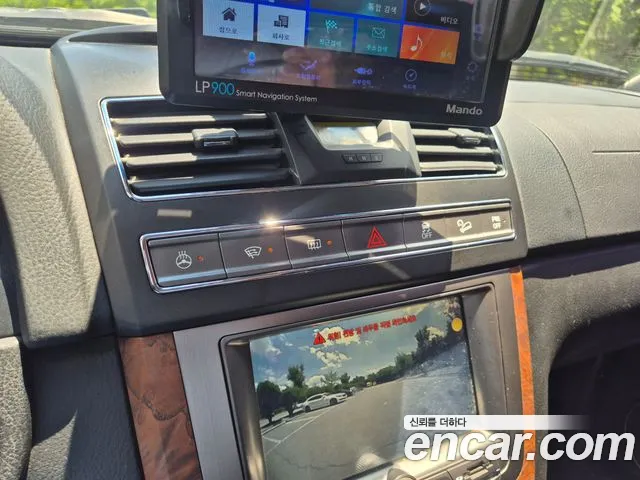 KGM Rexton 2015 thumb 8