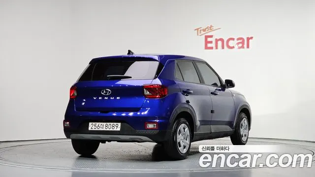 Hyundai Venue 2019 thumb 4