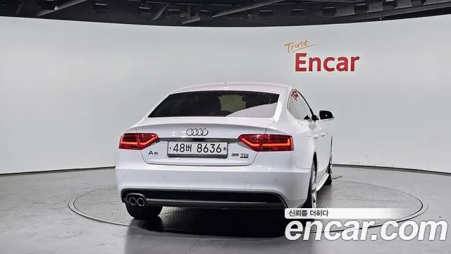 Audi A5 2015 thumb 8