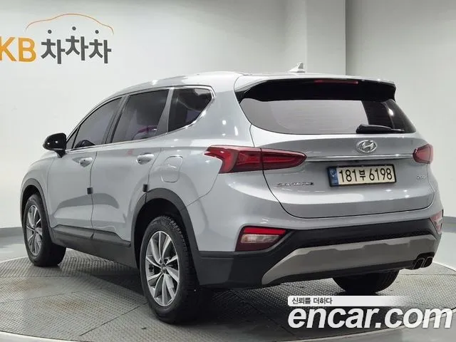 Hyundai Santa Fe 2018 thumb 12