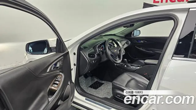 Chevrolet Malibu 2017 thumb 7