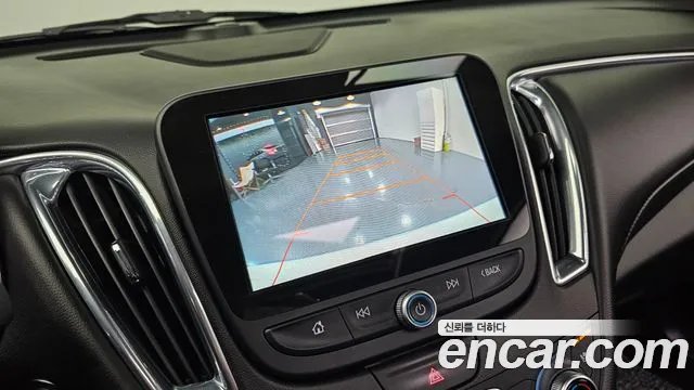 Chevrolet Malibu 2017 thumb 4
