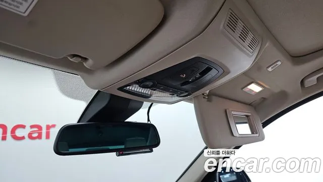 BMW 5 серии 2015 thumb 3