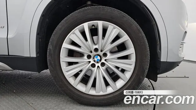 BMW X5 2014 thumb 10