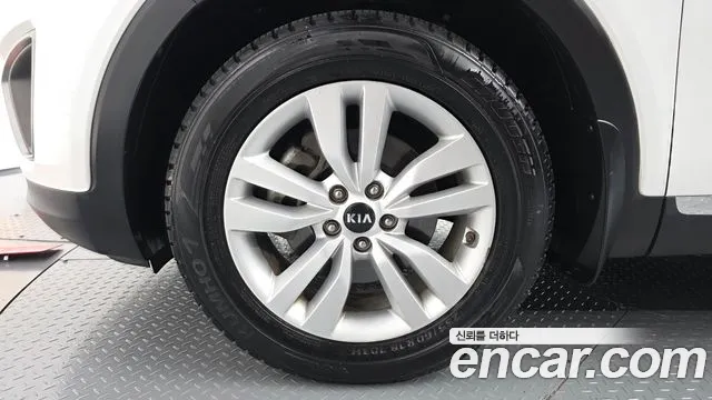 Kia Sorento 2017 thumb 2