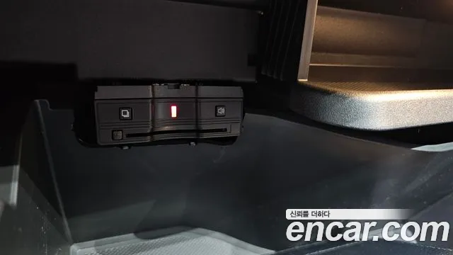 Mercedes-Benz EQA 2024 thumb 12