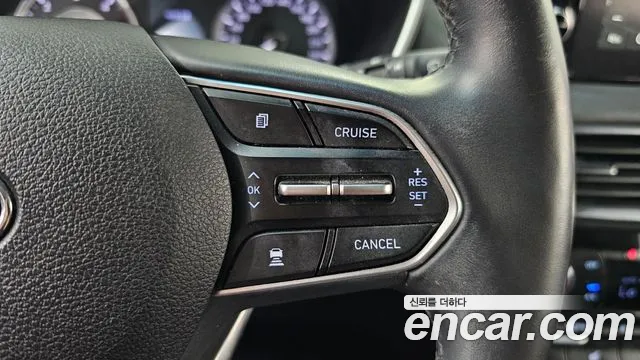 Hyundai Santa Fe 2018 thumb 11