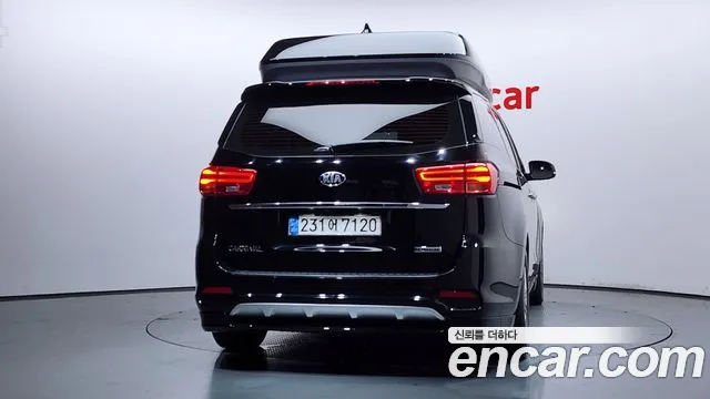 Kia Carnival 2020 thumb 9