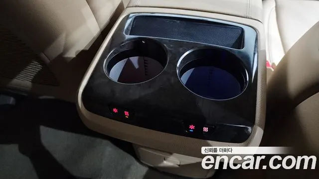 Kia Carnival 2020 thumb 7