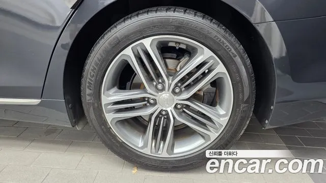 Hyundai Grandeur 2017 thumb 2