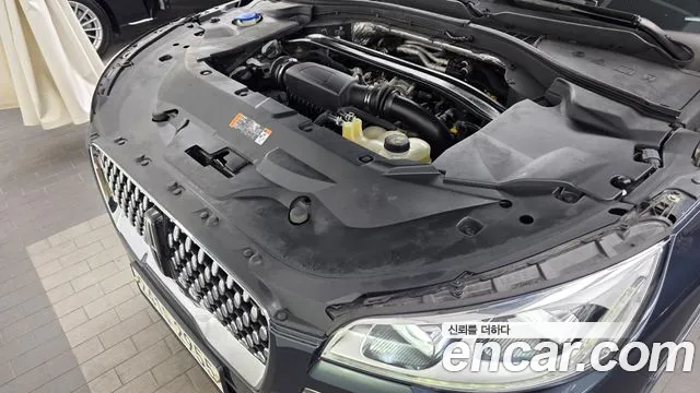 Lincoln Aviator 2020 thumb 4