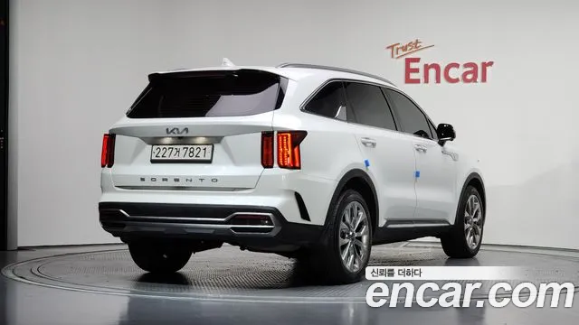 Kia Sorento 2022 thumb 4