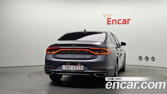 Hyundai Grandeur 2017 thumb 6