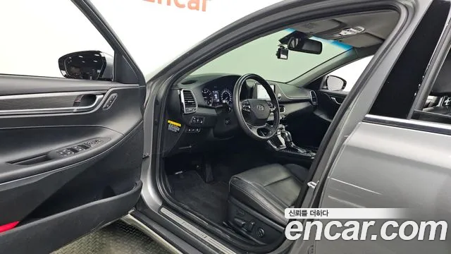Hyundai Grandeur 2017 thumb 7