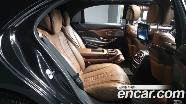 Mercedes-Benz S-Class 2019 thumb 2