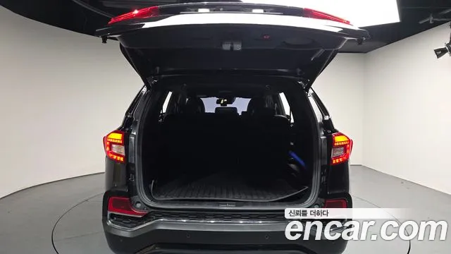 KGM Rexton 2018 thumb 10