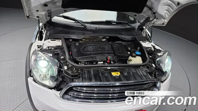 Mini Countryman 2016 thumb 8