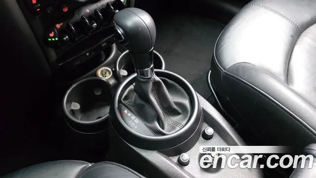 Mini Countryman 2016 thumb 6