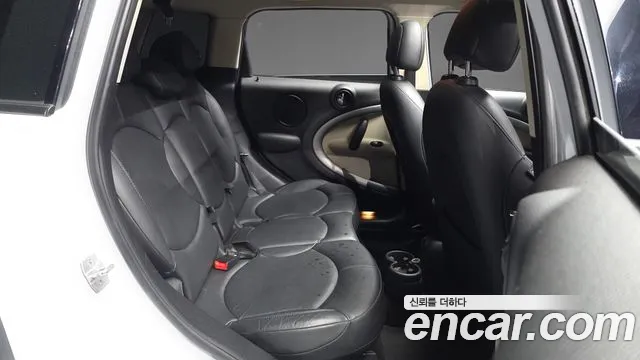 Mini Countryman 2016 thumb 2