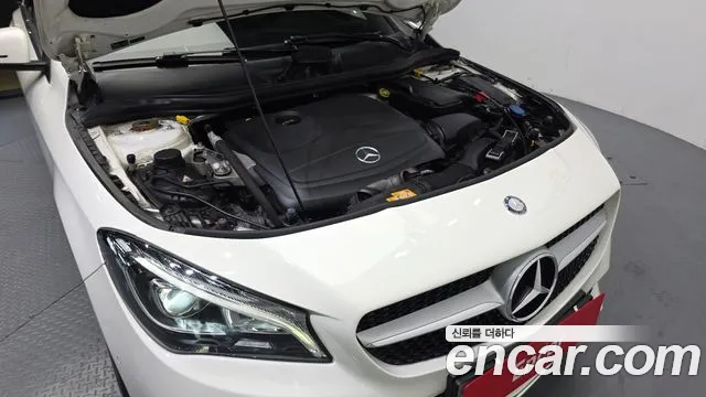 Mercedes-Benz A-Класс 2016 thumb 3