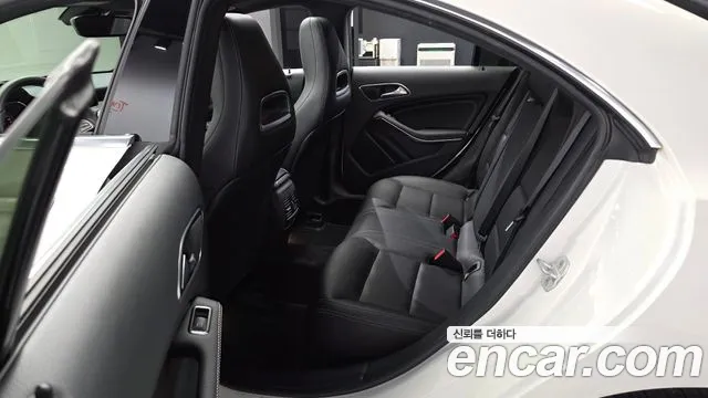 Mercedes-Benz A-Класс 2016 thumb 6