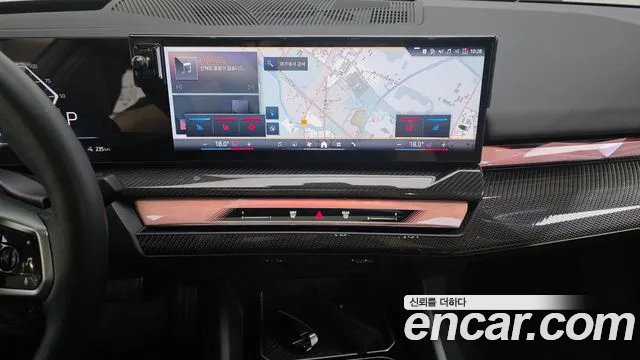 BMW i5 2023 thumb 9