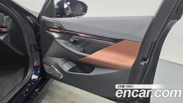 BMW i5 2023 thumb 4
