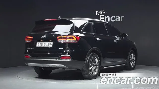 Kia Sorento 2016 thumb 5