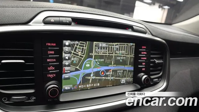 Kia Sorento 2016 thumb 12