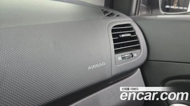 Hyundai Accent 2013 thumb 9