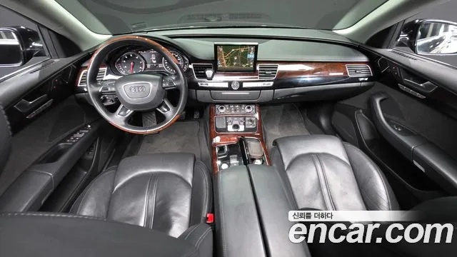 Audi A8 2012 thumb 6