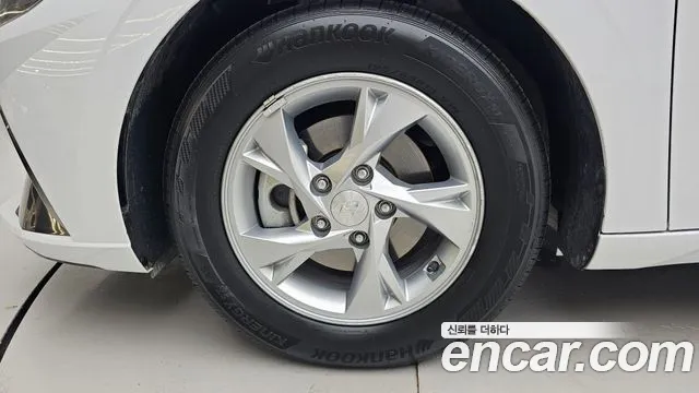 Hyundai Elantra 2020 thumb 11