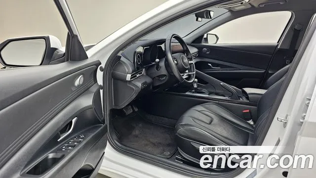 Hyundai Elantra 2020 thumb 2