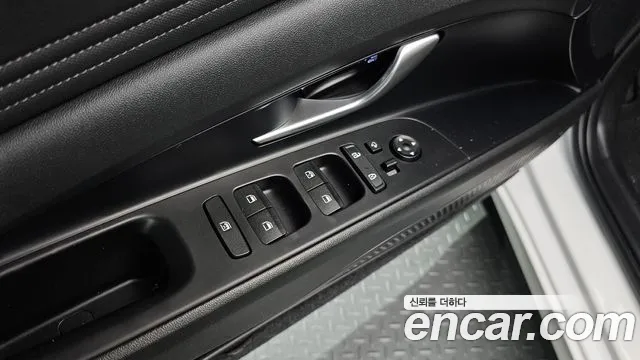 Hyundai Elantra 2020 thumb 9