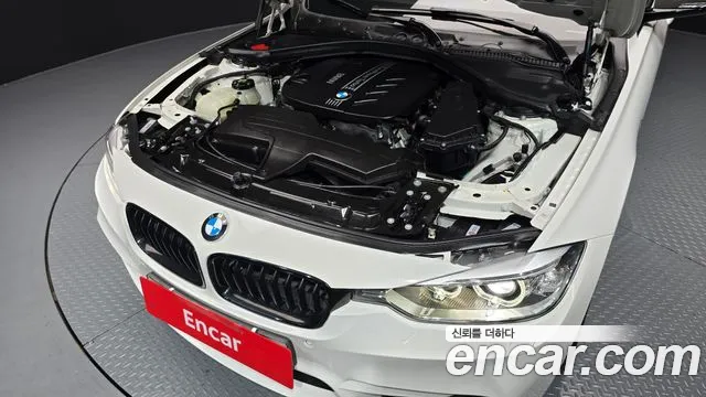 BMW 3 серии 2015 thumb 10