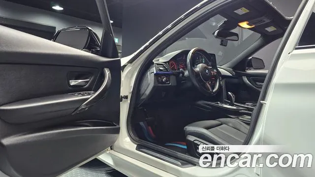 BMW 3 серии 2015 thumb 6