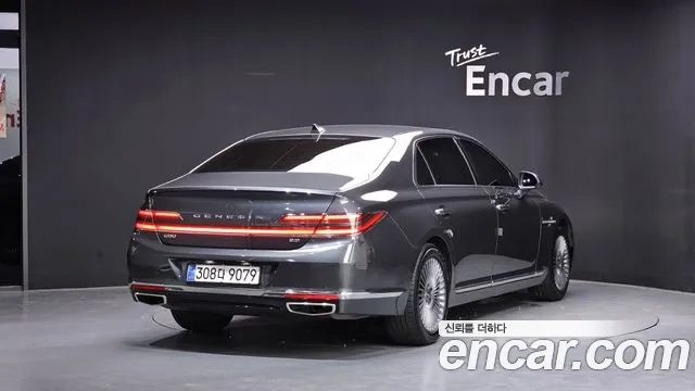 Genesis G90 2019 thumb 4