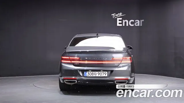 Genesis G90 2019 thumb 2