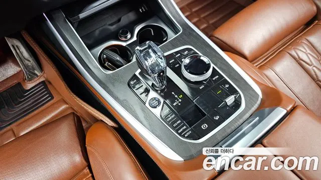 BMW X7 2020 thumb 11