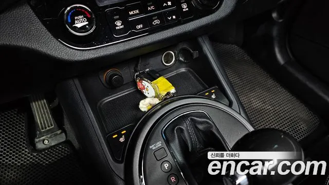 Kia Sportage 2012 thumb 4