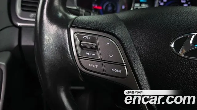 Hyundai Санта Фе 2014 thumb 3