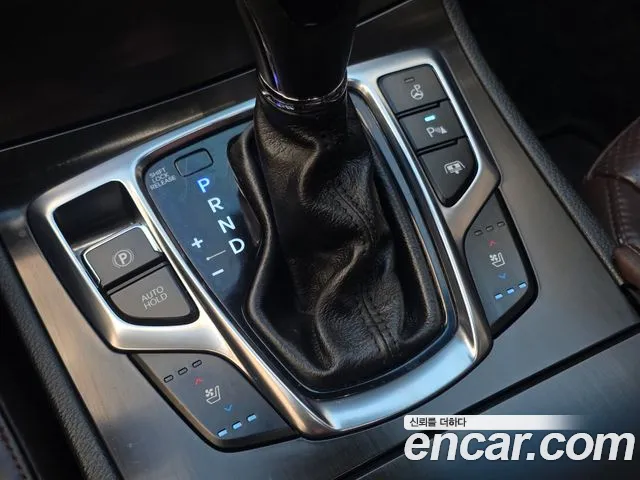 Hyundai Grandeur 2015 thumb 4