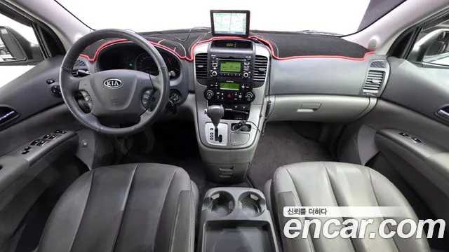 Kia Canival 2012 thumb 3