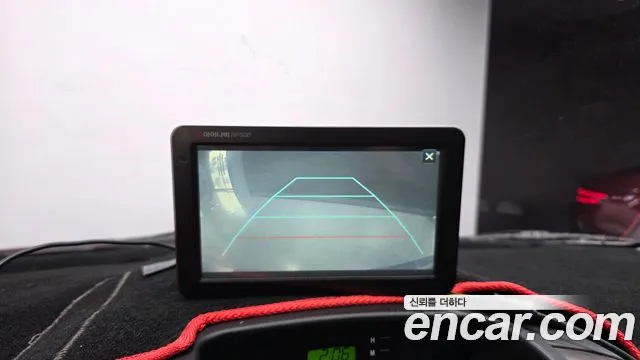 Kia Canival 2012 thumb 5