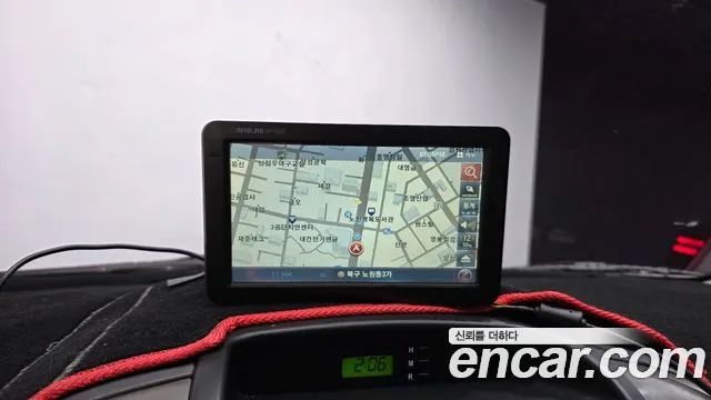 Kia Canival 2012 thumb 2