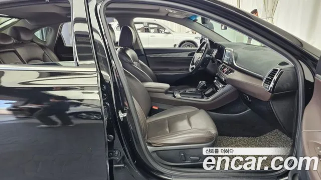 Hyundai Grandeur 2017 thumb 4