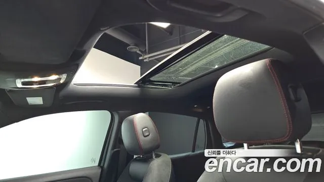 Mercedes-Benz A-Класс 2024 thumb 2