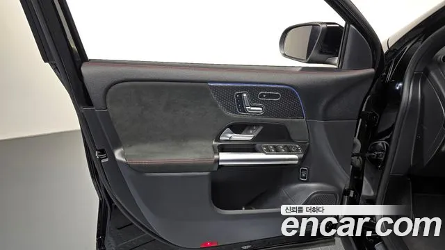 Mercedes-Benz A-Класс 2024 thumb 7