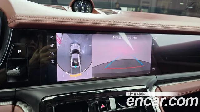 Porsche Panamera 2025 thumb 9